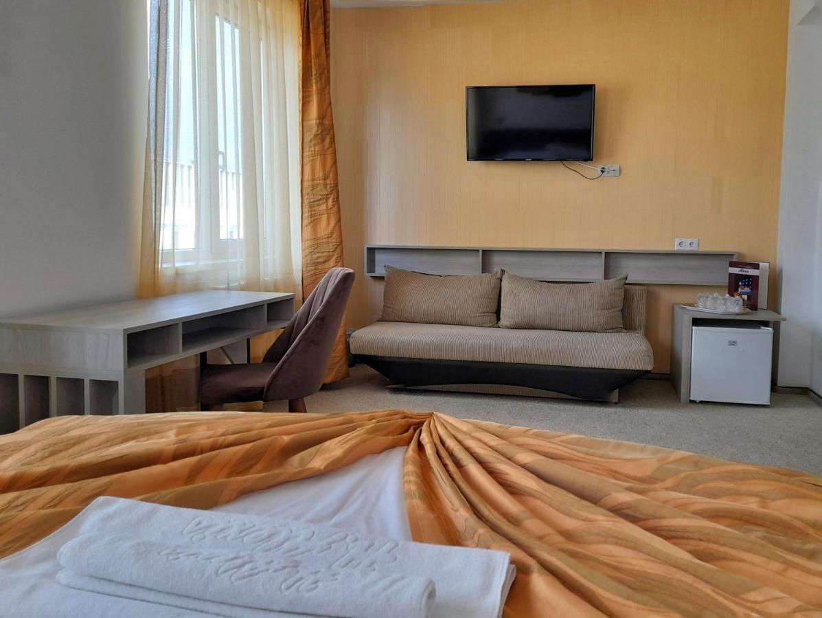 Hotel Alexis Cluj-Napoca Exterior foto