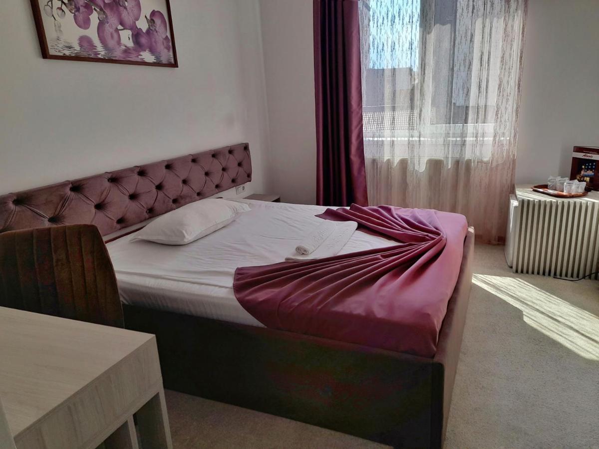 Hotel Alexis Cluj-Napoca Exterior foto